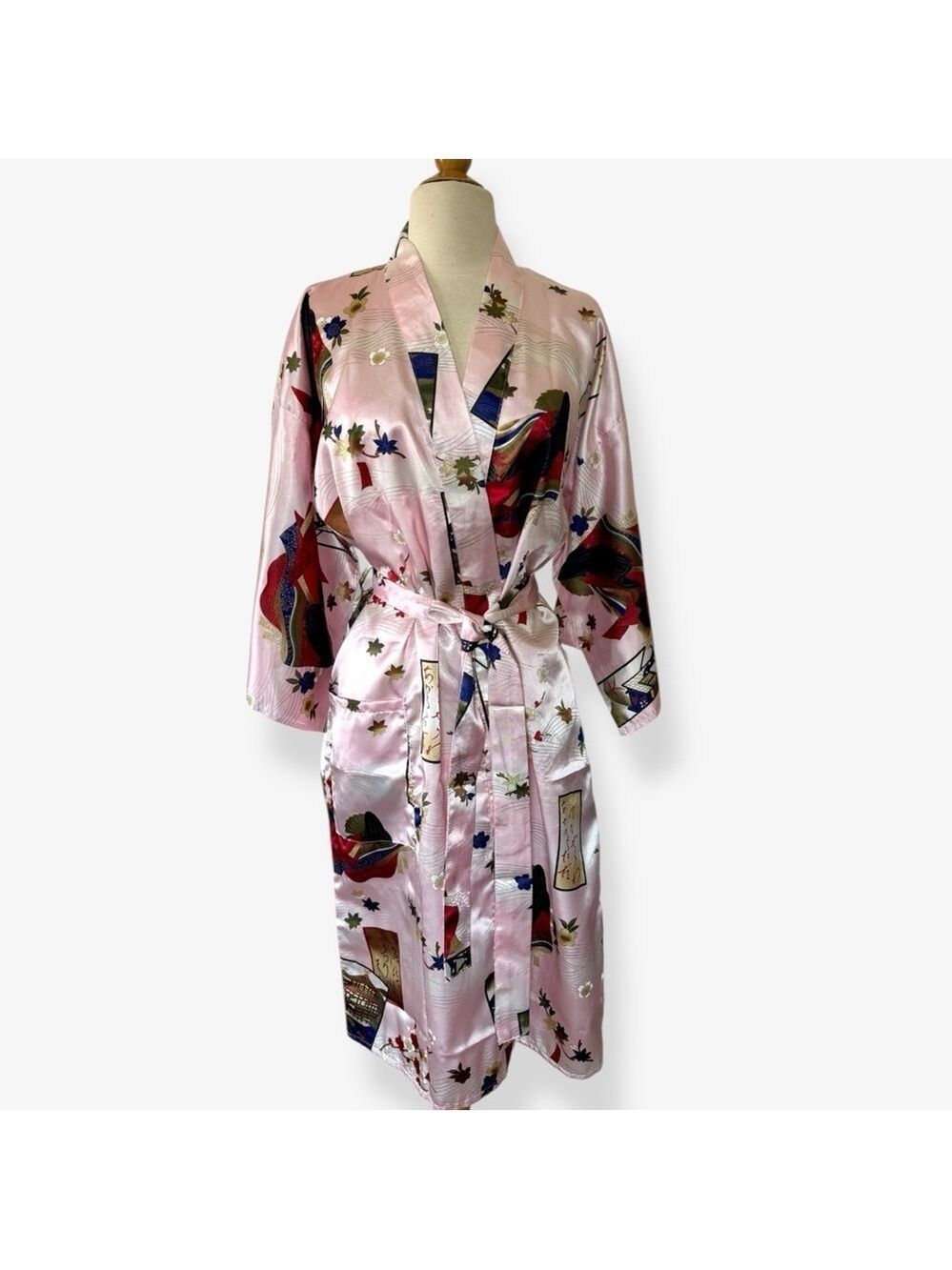 Vintage Ichi Ban Pink Kimono Robe Made in Japan Size 42 Floral Satin